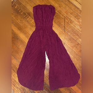 Made in the USA Wide-Leg flowy strapless Jumpsuit in Deep Burgundy maroon